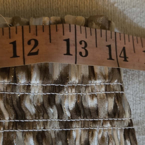 Elegant Brown Patterned Women's Skirt And Crop Top Set - Picture 4 of 12